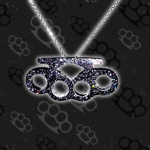Sparkling Black Pendant Necklace